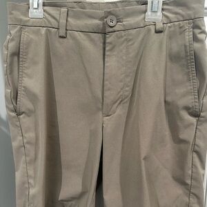 Men’s size 28 vineyard vine performance